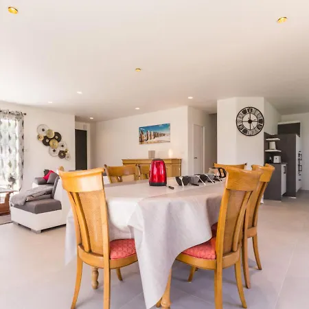 Maison Moderne A 100m De La Avec Jardin Clos, Garage, Wifi, Proche Avec Commerces, Animaux Ok - Fr-1-306-1205 * Asserac